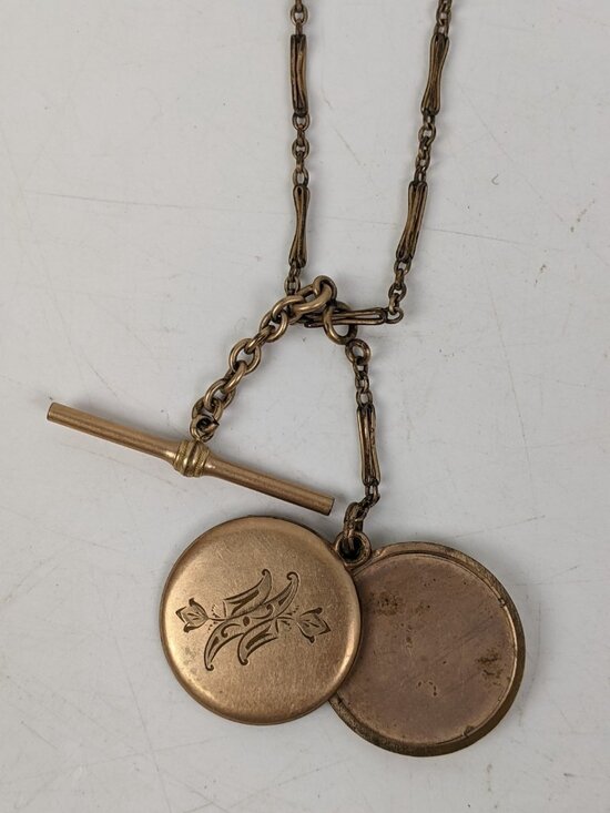 Vintage Antique Victorian? Gold Tone Pocket Watch Chain Fob Bar Floral Locket main image 5
